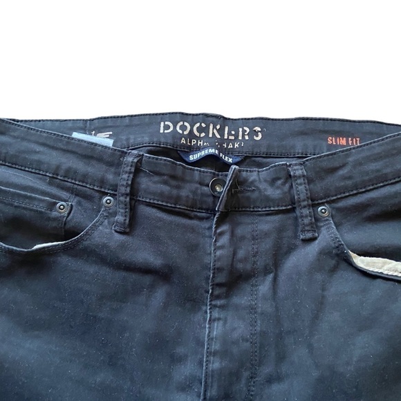 DOCKERS Supreme Flex Slim Fit Pants - Picture 4 of 6